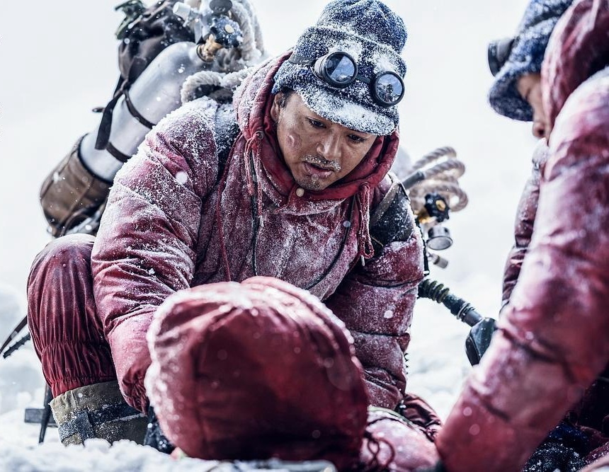 《クライマーズ》(2019年，原題：攀登者)